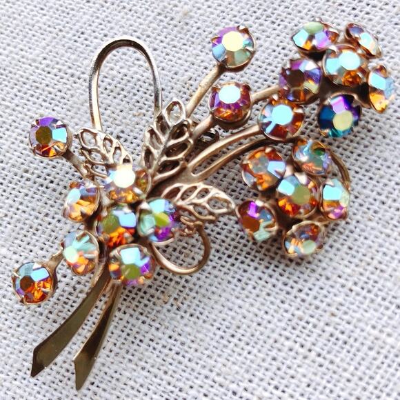 VTG Mid Century Gold Tone Aurora Borealis Rhinestone Floral Brooch Pin 50s 60s - Picture 4 of 9